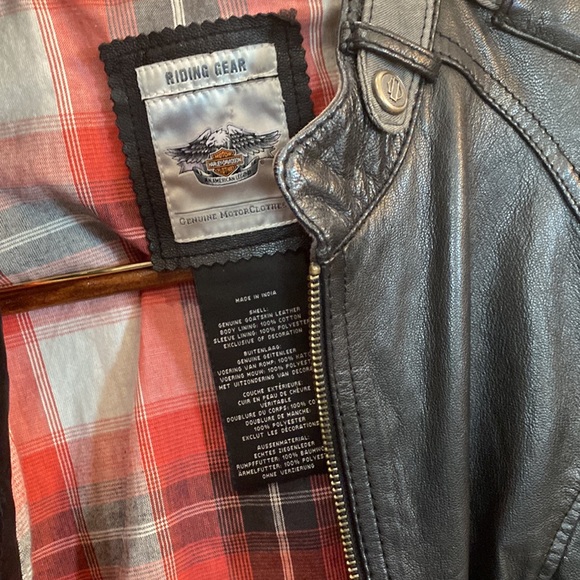 Harley-Davidson leather jacket - Picture 3 of 13